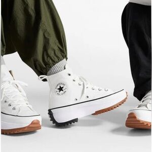CONVERSE RUN STAR HIKE HI TOP CANVAS PLATFORM SNEAKERS WHITE/BLACK SIZE 6.5 NEW